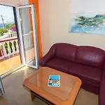 With Parking Space Barbat, Rab - 22098 Appartamento
