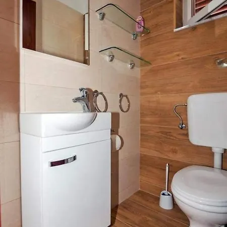 With A Parking Space Barbat, Rab - 22098 Apartment Rab Town